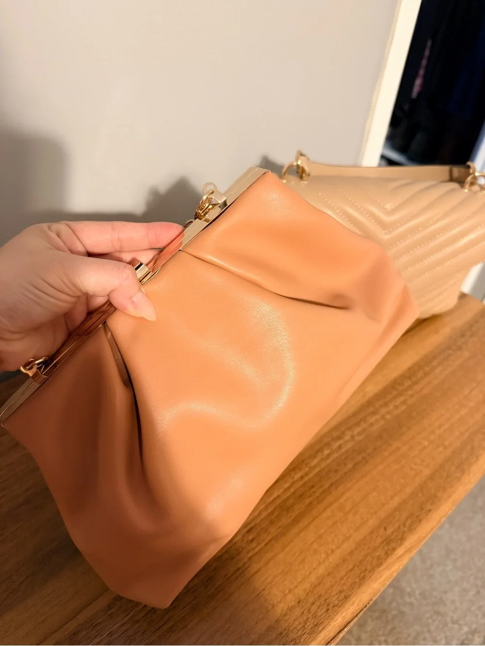Womens Tan & Camel Chain-Handle Shoulder Bag Set